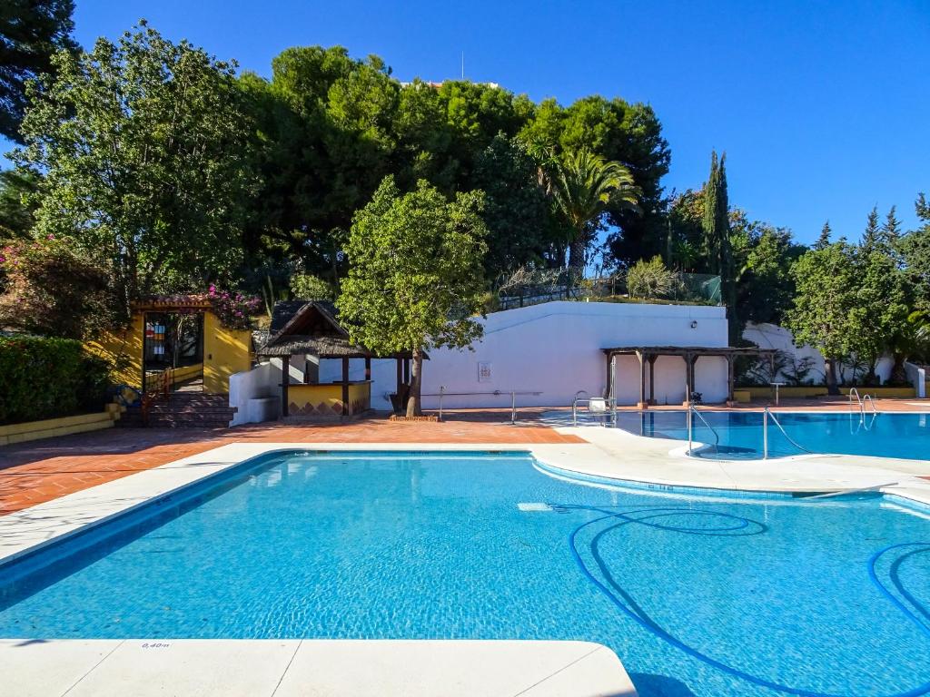 Apartamento reformado con dos terrazas y licencia vacacional en Torremolinos