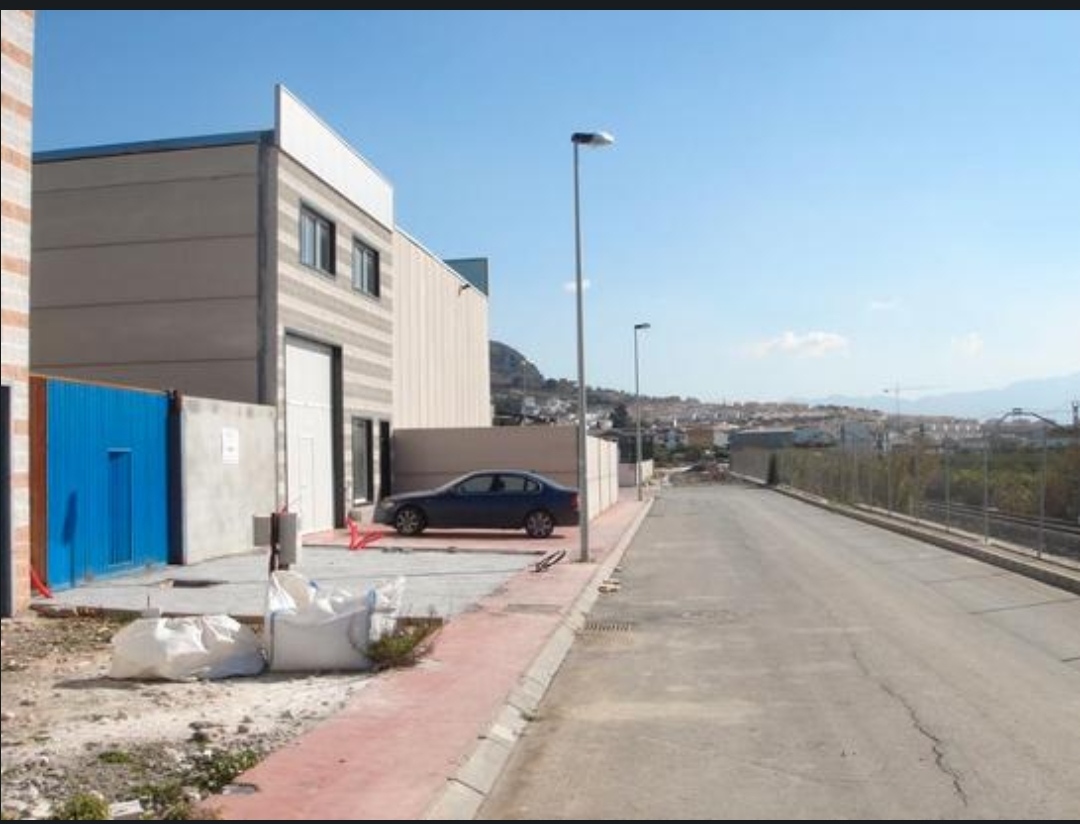 Industrieel te koop in Pizarra