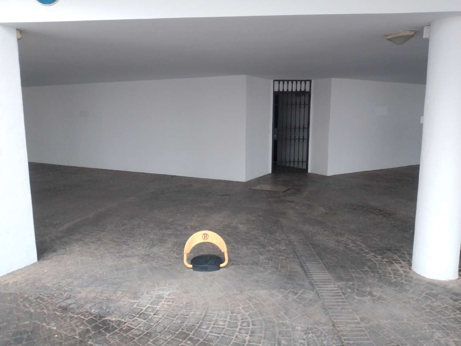 Garage te koop in Solymar - Puerto Marina (Benalmádena)