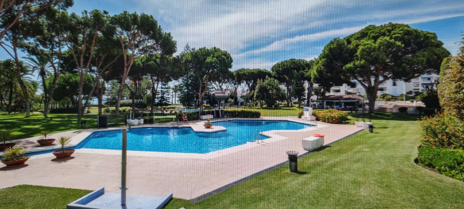 Flat for sale in Puerto Banús (Marbella)