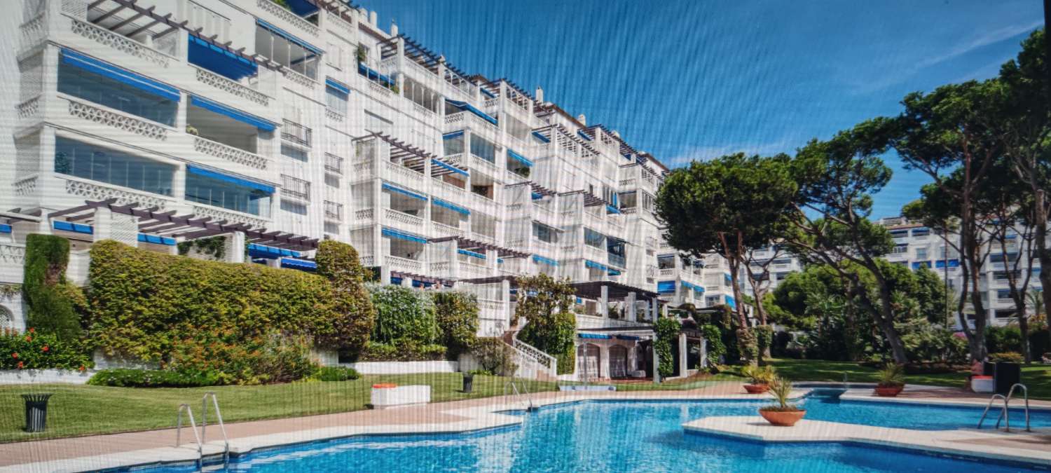 Flat te koop in Puerto Banús (Marbella)