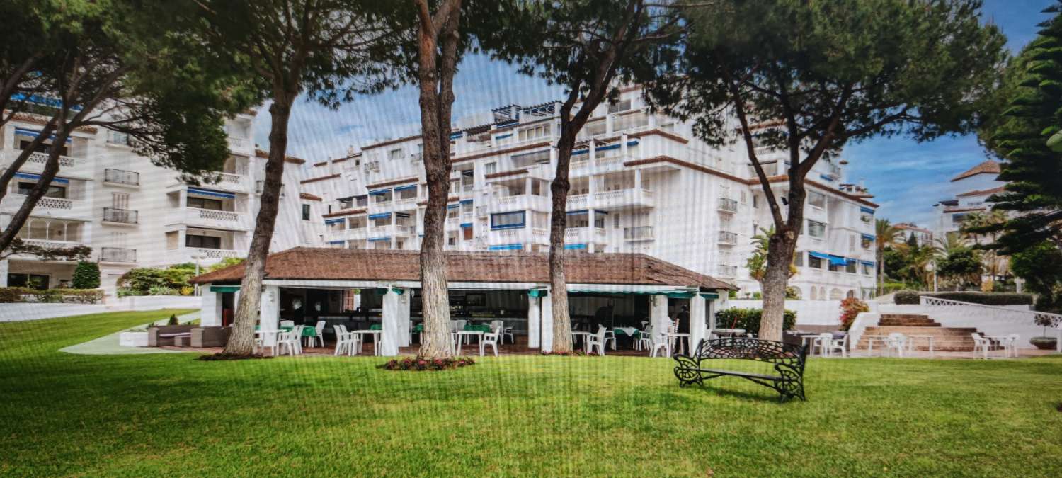 Flat for sale in Puerto Banús (Marbella)