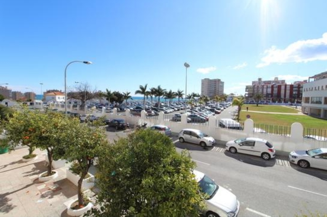 Pieni huoneisto loma Manantiales - Estación de Autobuses (Torremolinos)