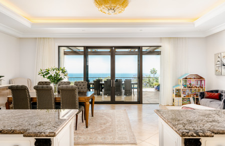 Вилла в продаже в Sierra Blanca (Marbella)