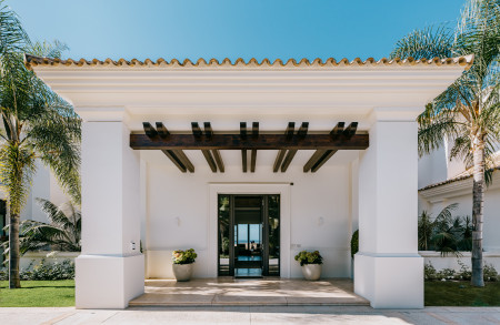 Вилла в продаже в Sierra Blanca (Marbella)