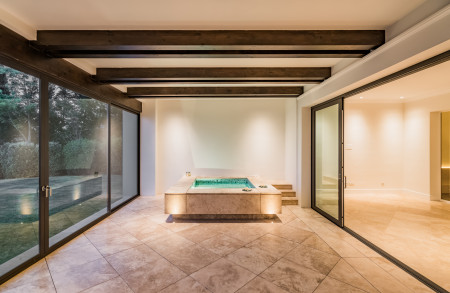 Вилла в продаже в Sierra Blanca (Marbella)