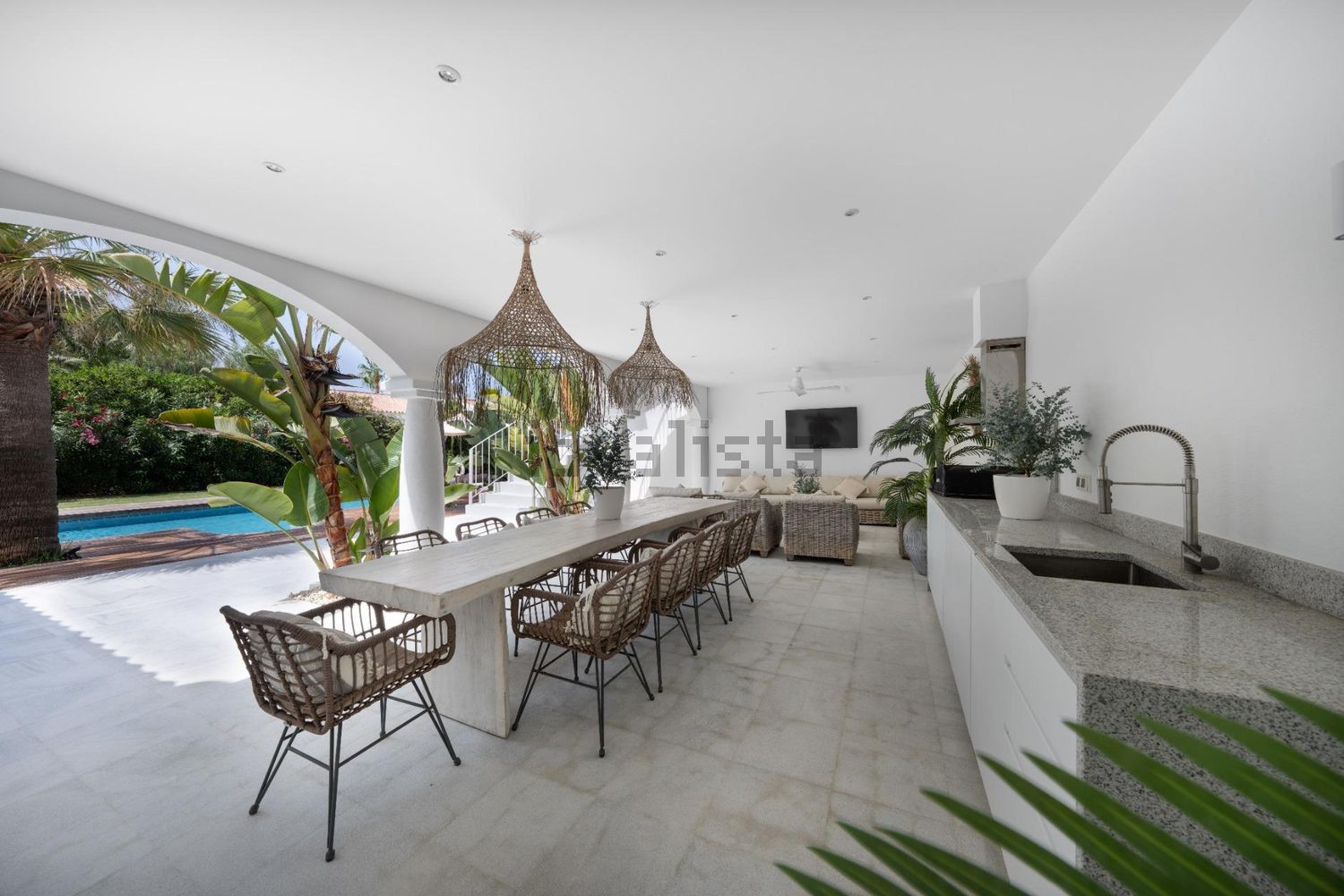 Villa en vente à Elviria-Cabopino (Marbella)