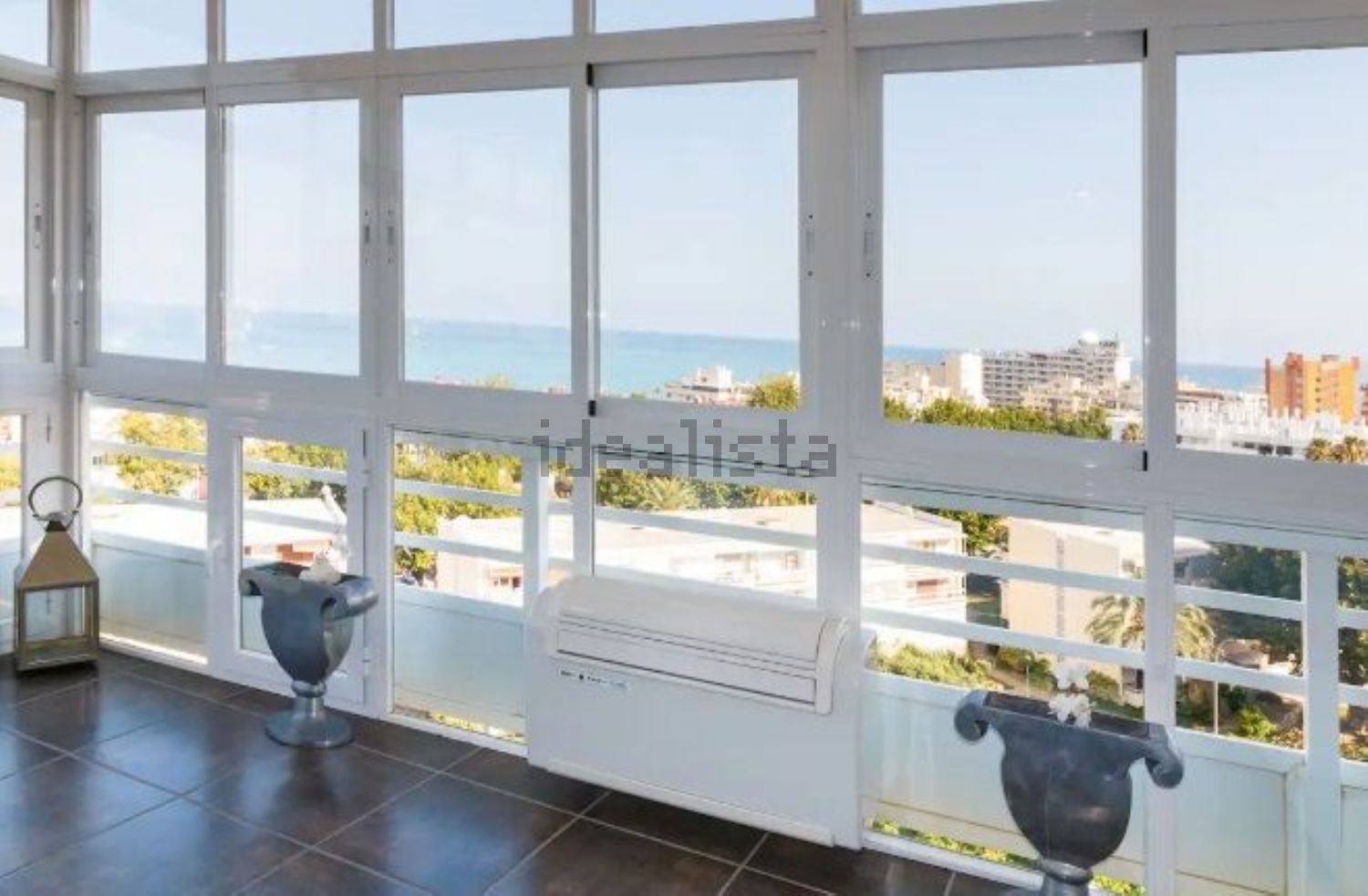 Lägenhet hyra semesterbostad i La Carihuela - Los Nidos (Torremolinos)