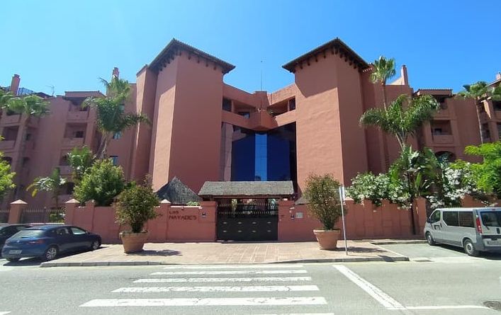 Penthouse salgai in Guadalmansa (Estepona)