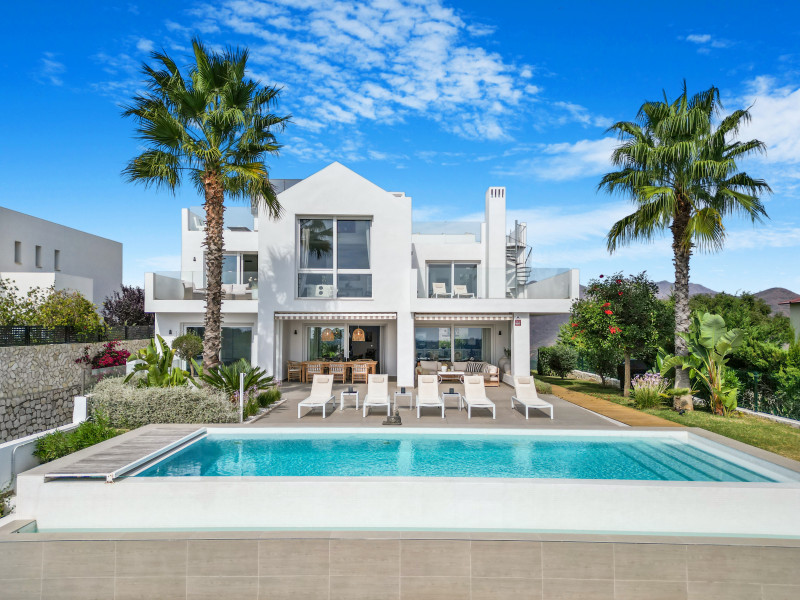 Villa for sale in Marbella