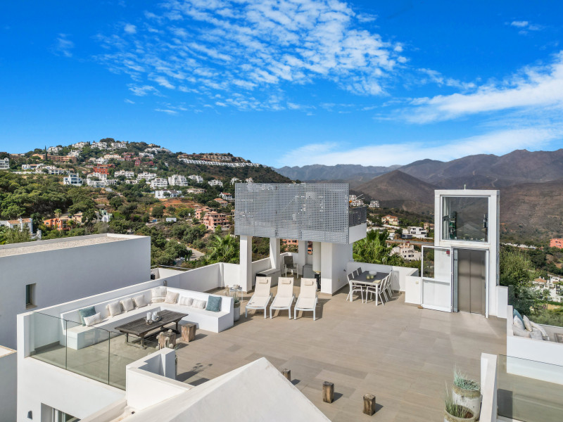 Villa for sale in Marbella