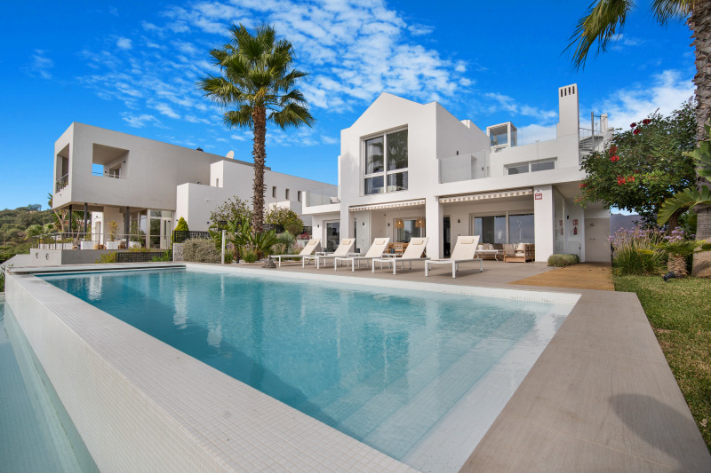 Villa for sale in Marbella