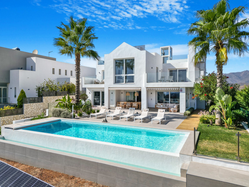 Villa for sale in Marbella