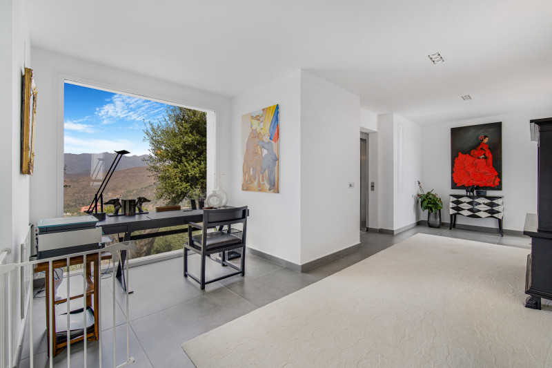 Villa for sale in Marbella