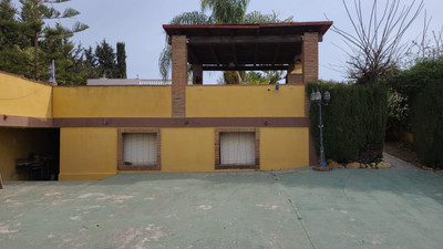 Villa till salu i Las Lagunas (Mijas)