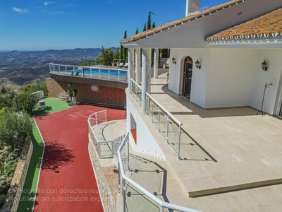 فيلا للبيع في Valtocado - La Alquería - La Atalaya (Mijas)