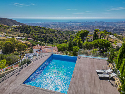 Villa myynnissä Valtocado - La Alquería - La Atalaya (Mijas)