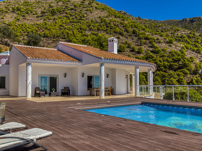 Villa til salg i Valtocado - La Alquería - La Atalaya (Mijas)