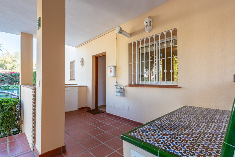 Apartamento en Las Brisas, Marbella