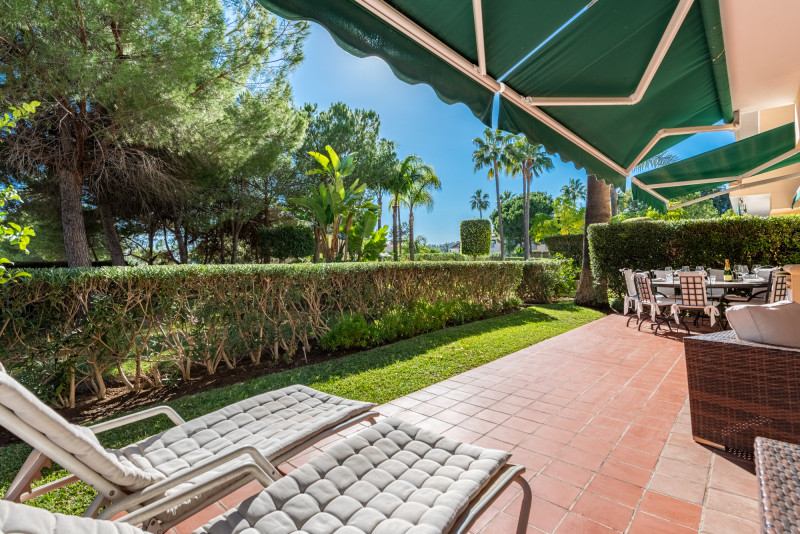 Flat te koop in Las Brisas (Marbella)