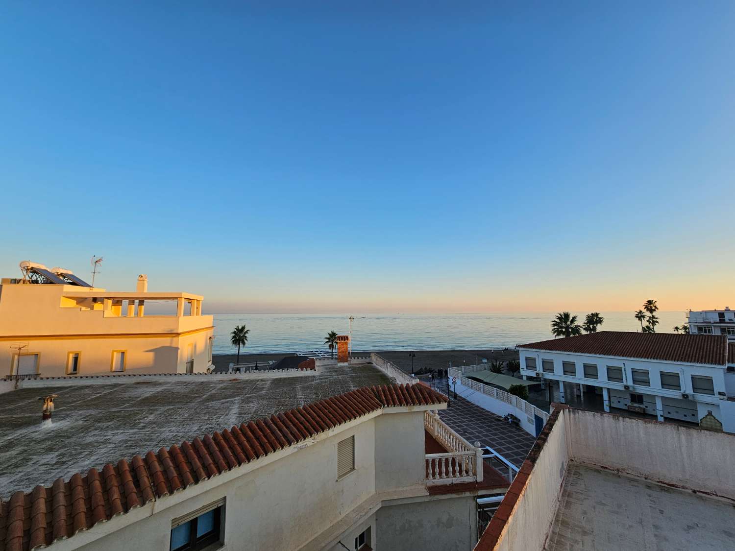 Penthouse te koop in La Carihuela - Los Nidos (Torremolinos)