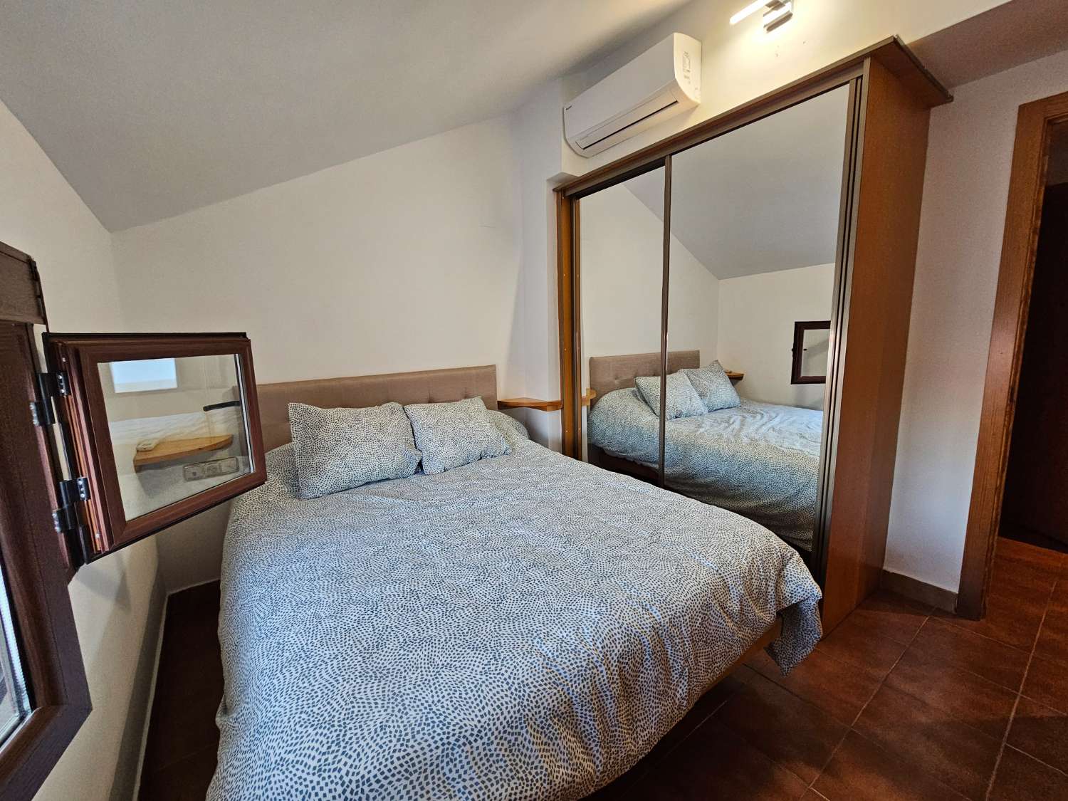 Penthouse salgai in La Carihuela - Los Nidos (Torremolinos)