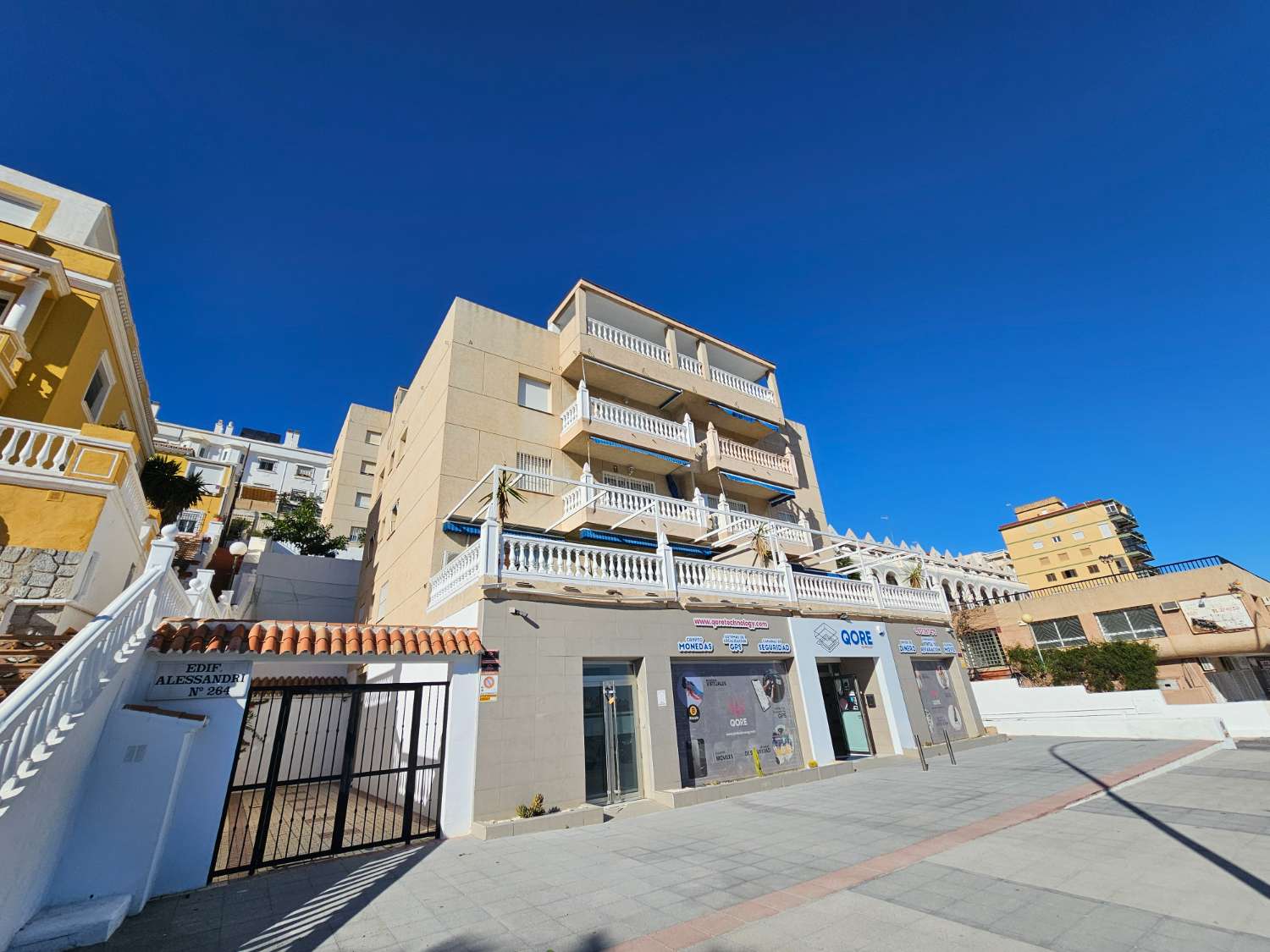 Vivienda con vistas al mar