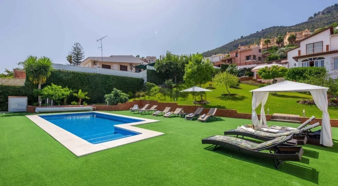 Villa te koop in Alhaurín de la Torre