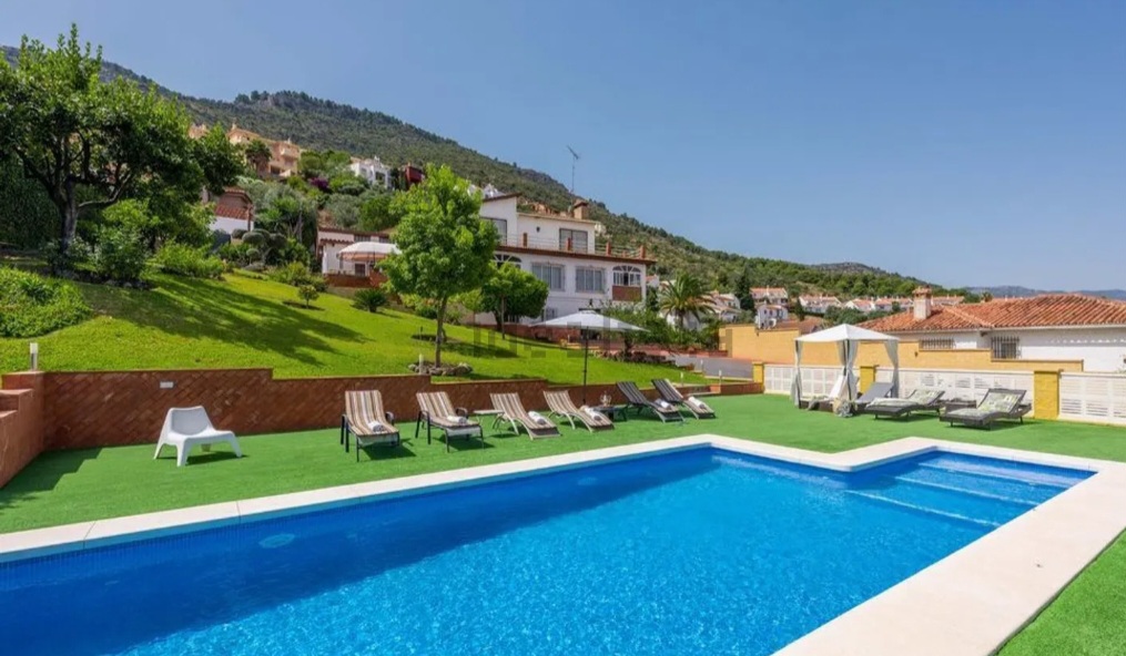 Villa te koop in Alhaurín de la Torre