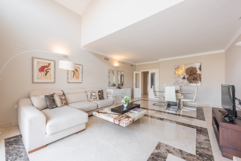 Duplex Penthouse in San Pedro