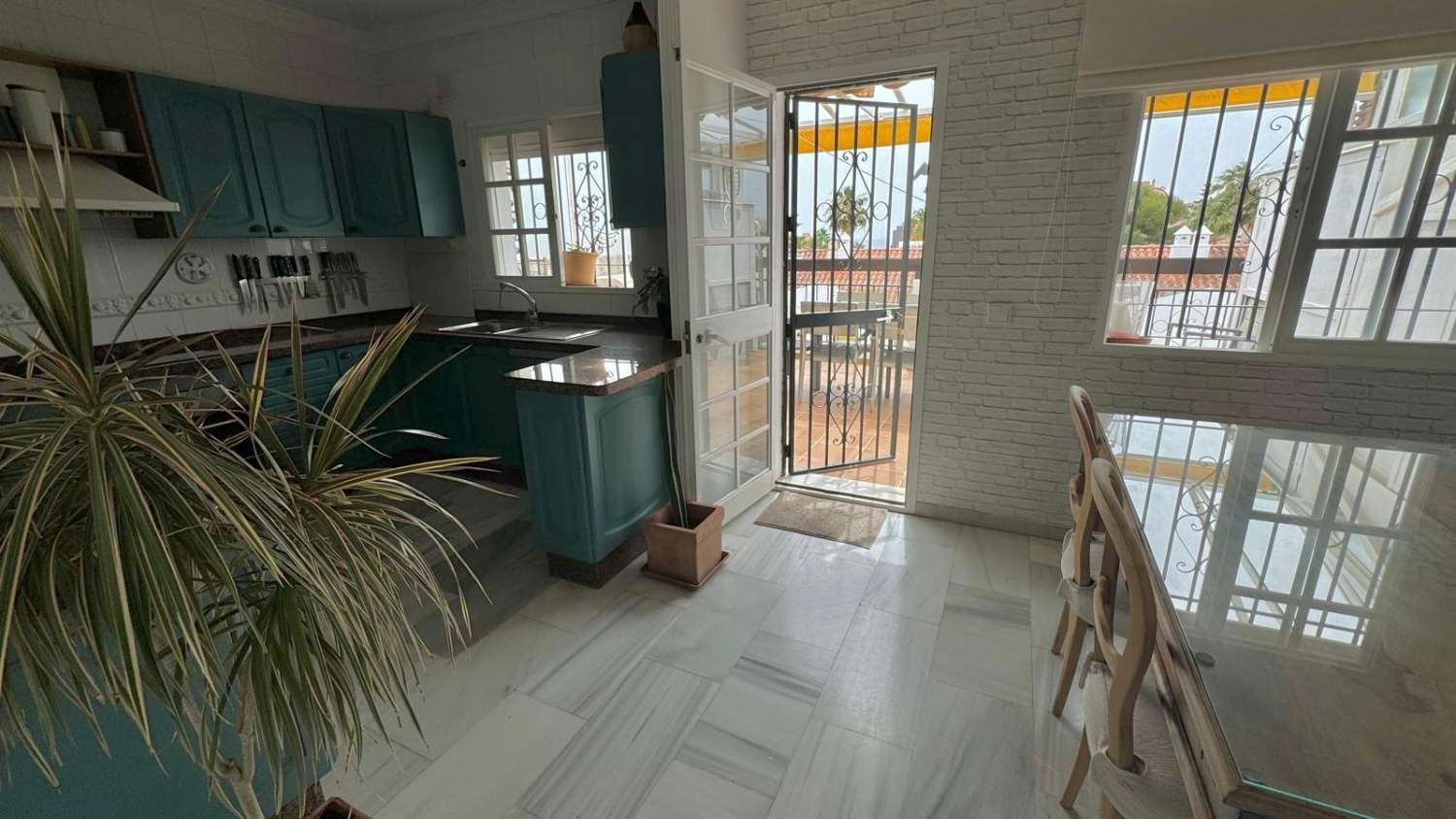 Chalet for sale in Playamar - Benyamina (Torremolinos)