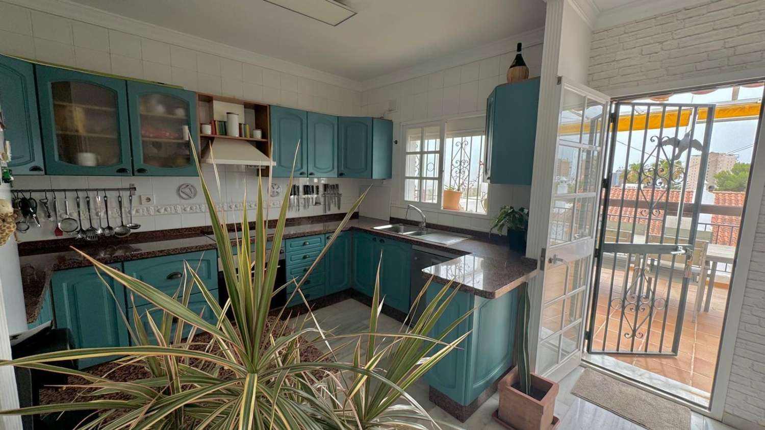Chalet for sale in Playamar - Benyamina (Torremolinos)