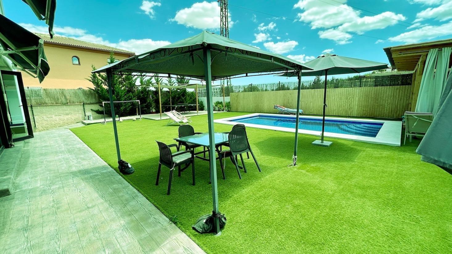 Villa te koop in Alhaurín de la Torre