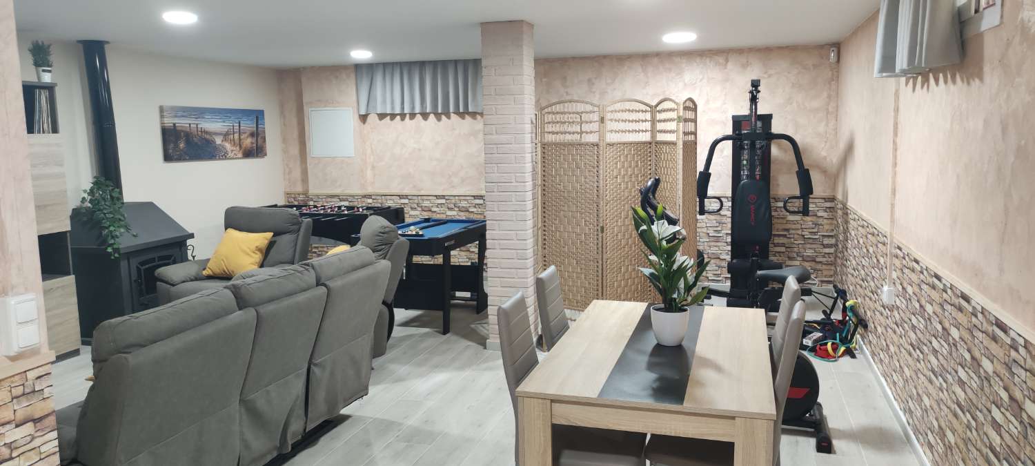Chalet for sale in Alhaurín de la Torre