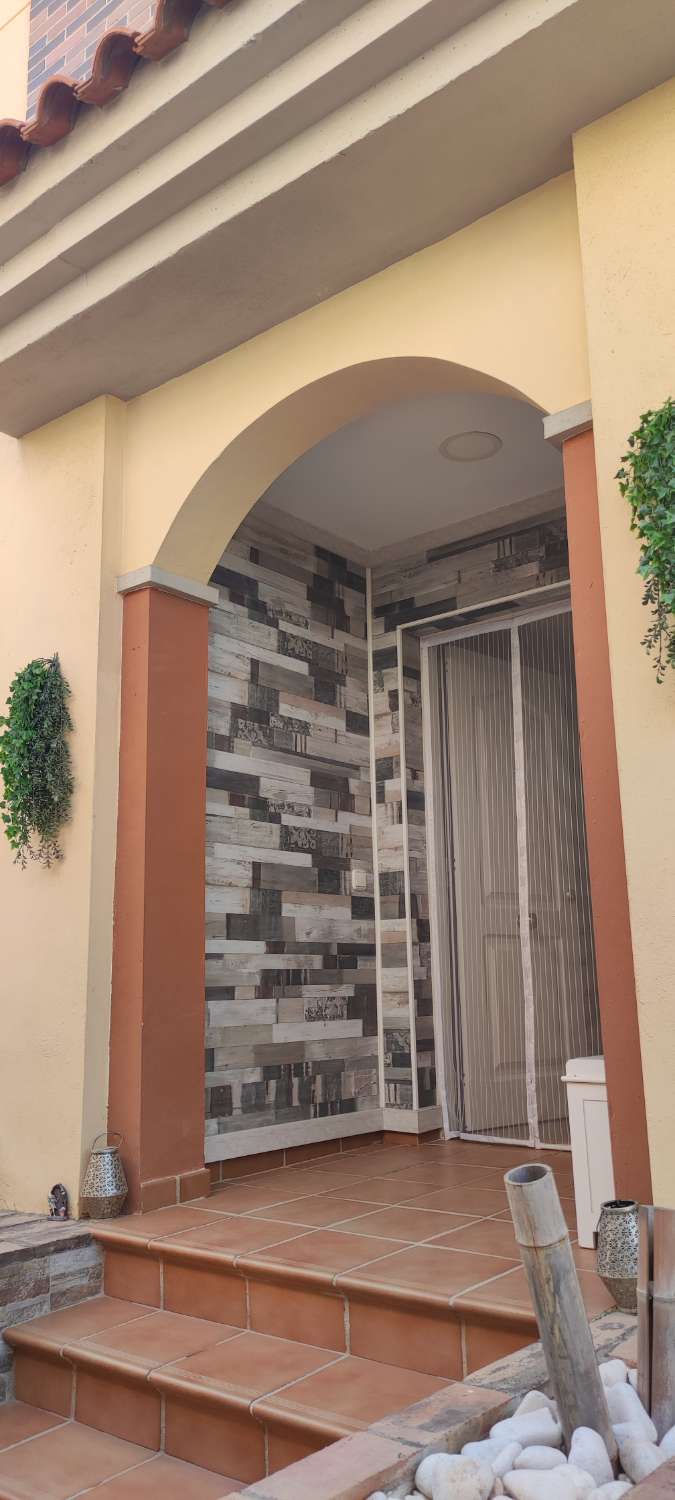 Chalet for sale in Alhaurín de la Torre
