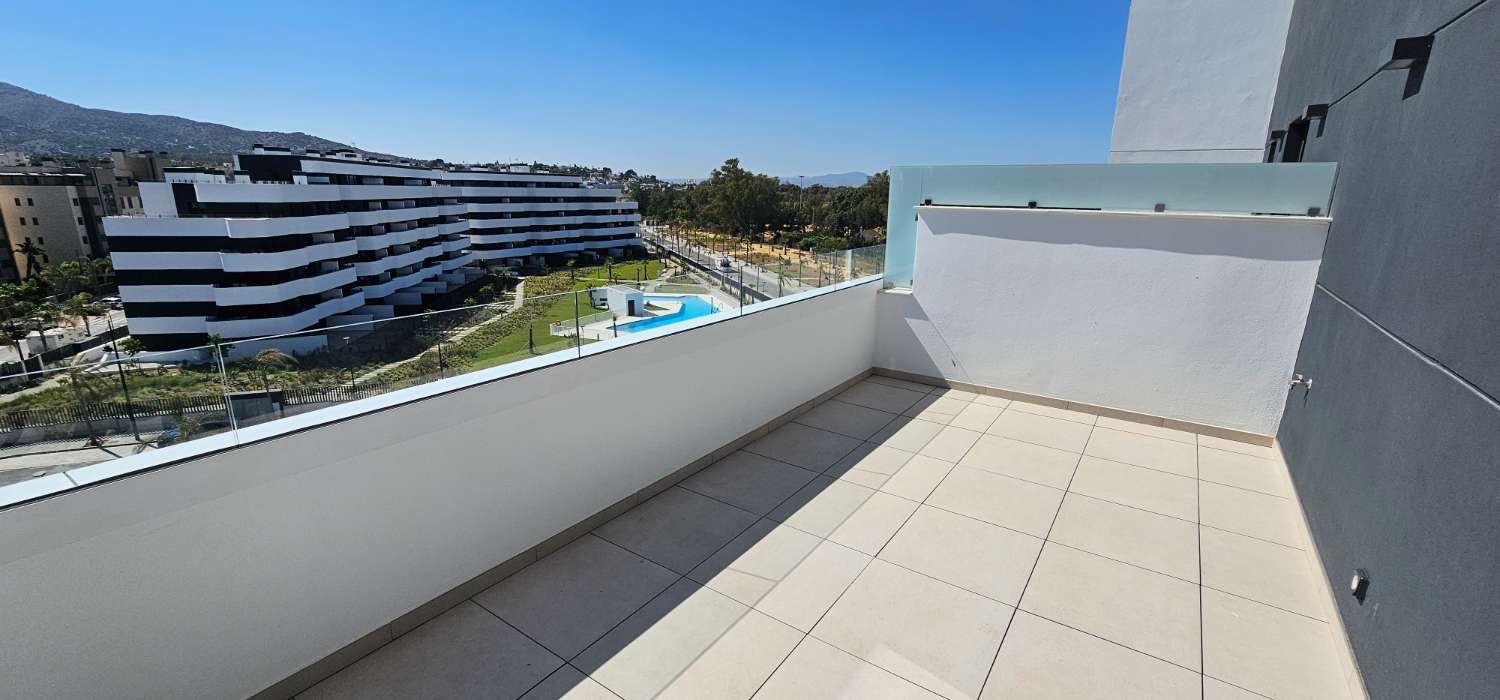 Ático espectacular en primera línea de playa – Vistas frontales al mar