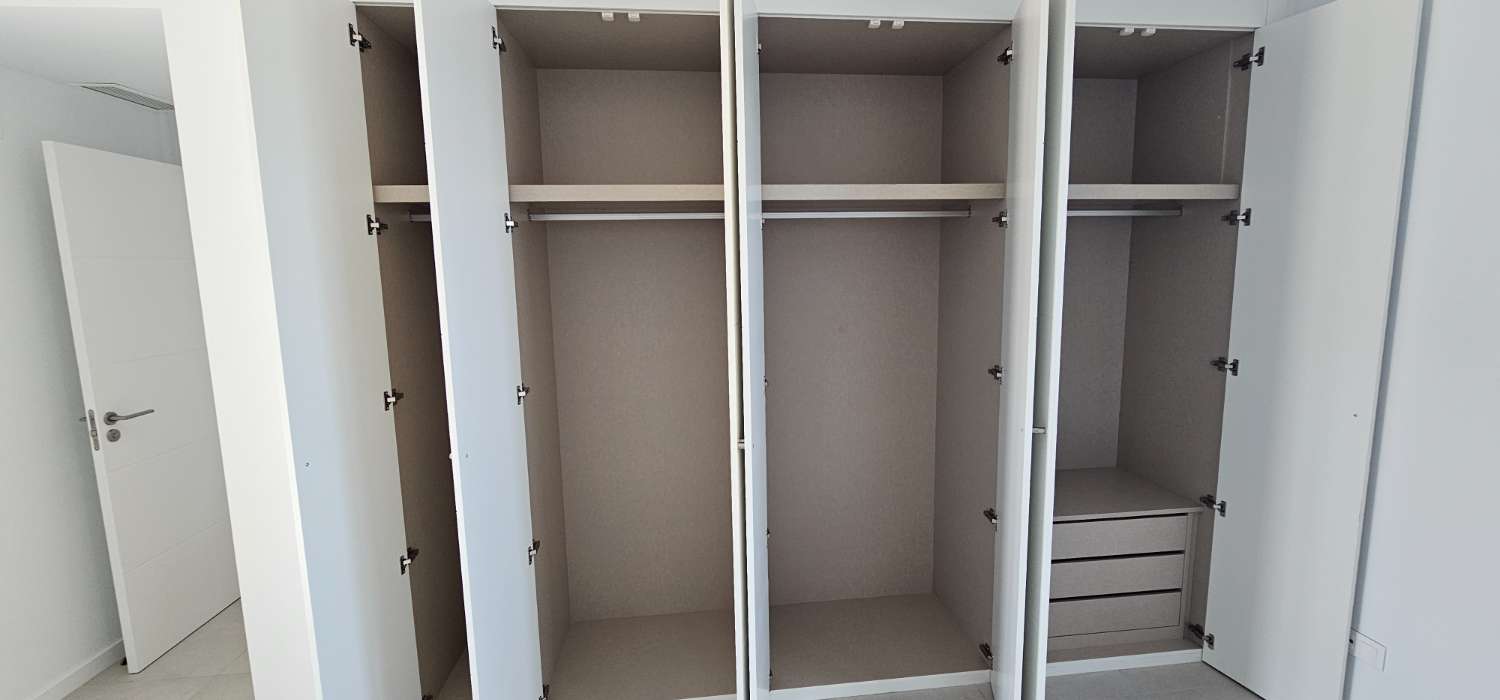 Ático espectacular en primera línea de playa – Vistas frontales al mar