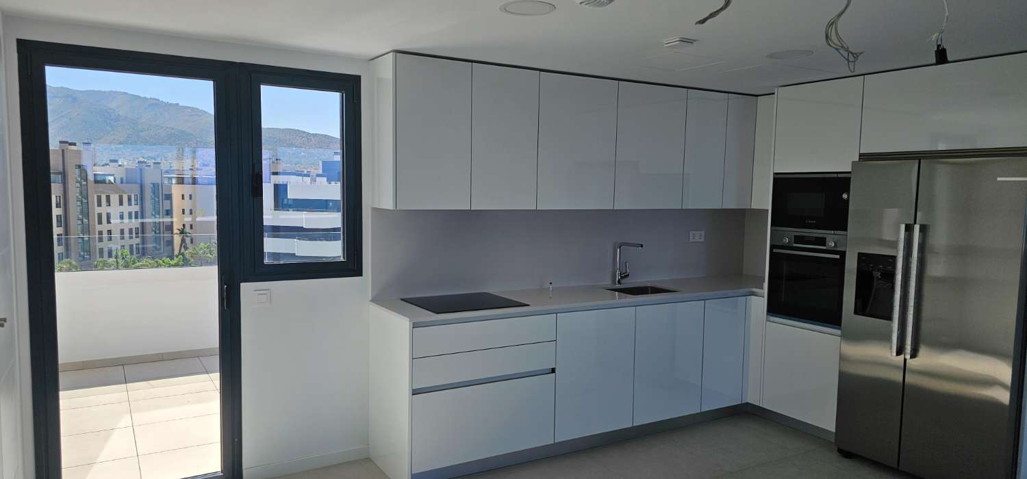 Ático espectacular en primera línea de playa – Vistas frontales al mar