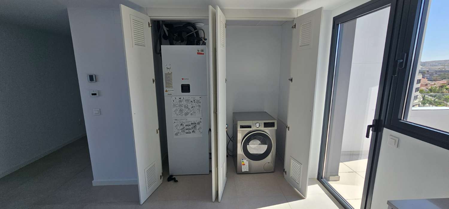 Ático espectacular en primera línea de playa – Vistas frontales al mar