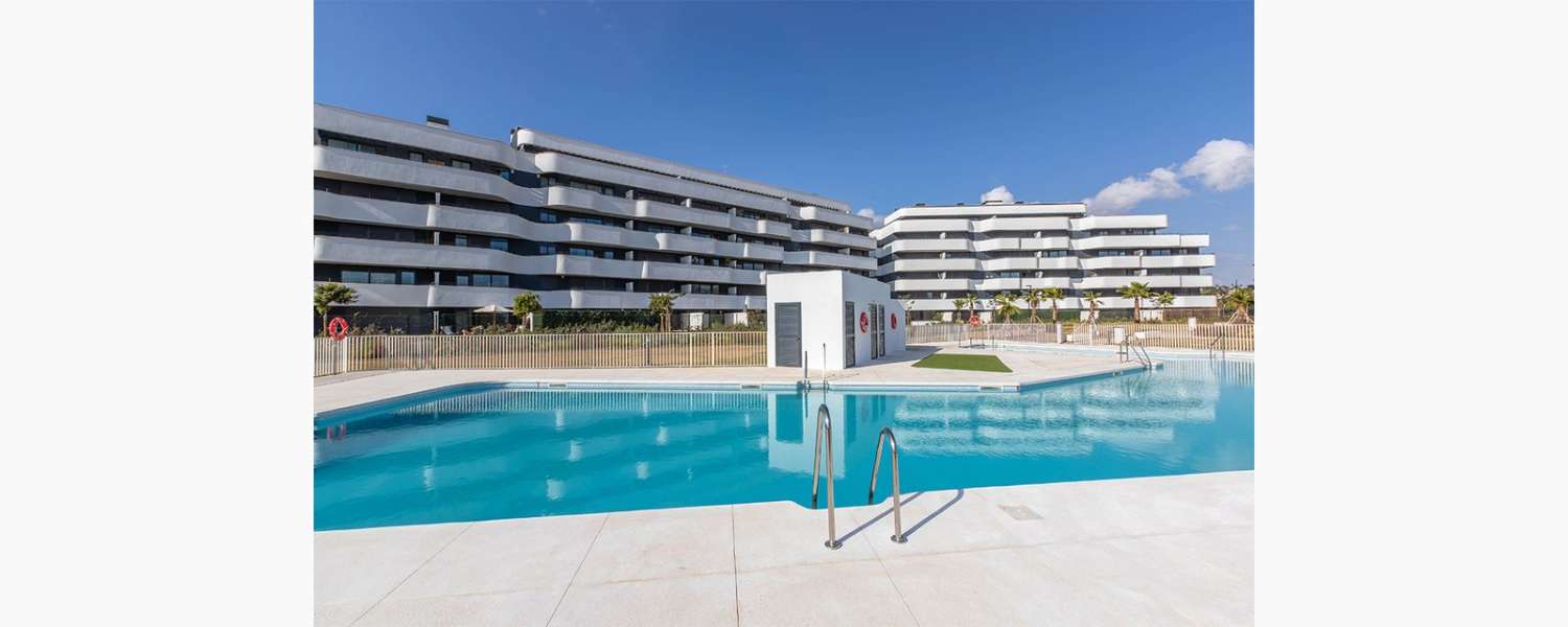 Ático espectacular en primera línea de playa – Vistas frontales al mar