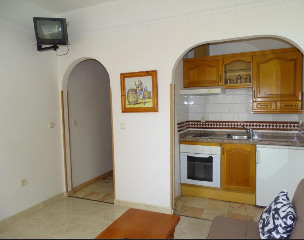 Estudio en la Carihuela, Torremolinos