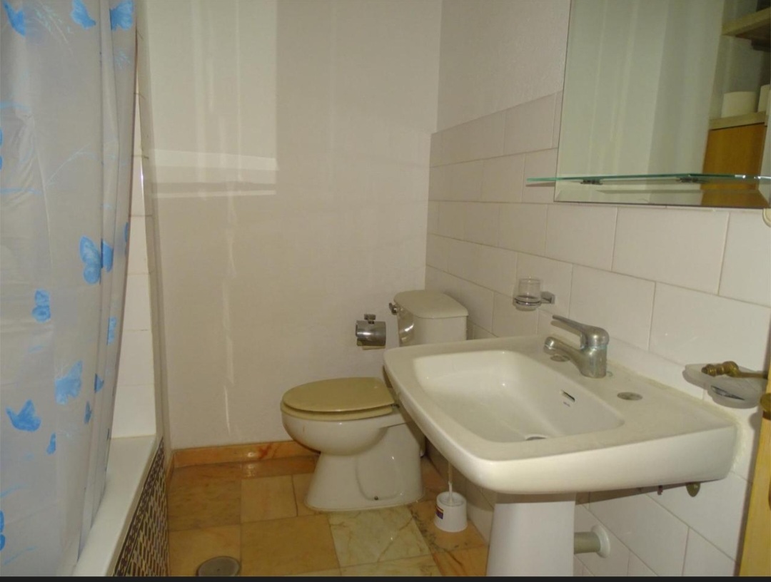Estudio en la Carihuela, Torremolinos