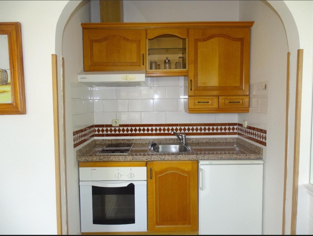 Estudio en la Carihuela, Torremolinos