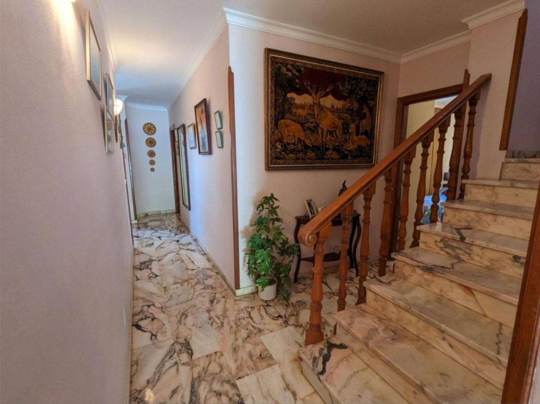 Villa independiente en venta en Alhaurin de la Torre