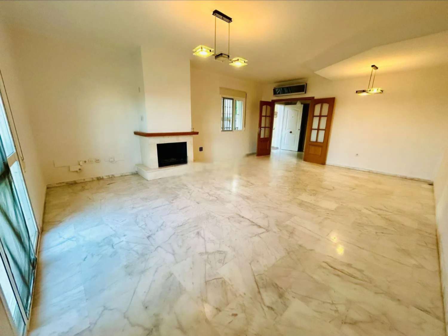 Chalet te koop in Alhaurín de la Torre