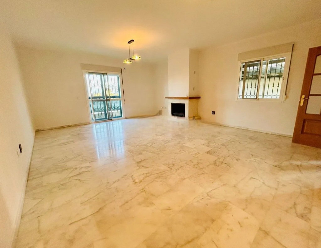 Chalet te koop in Alhaurín de la Torre