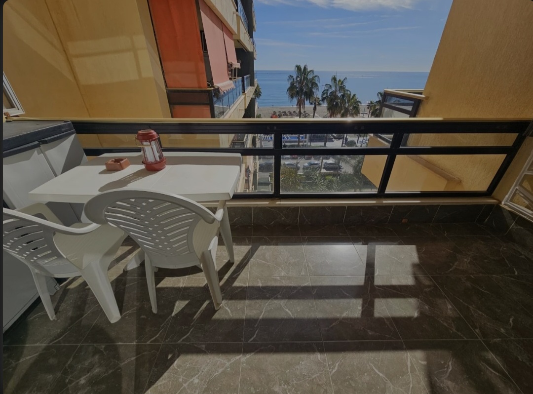 квартира в продаже в La Carihuela - Los Nidos (Torremolinos)