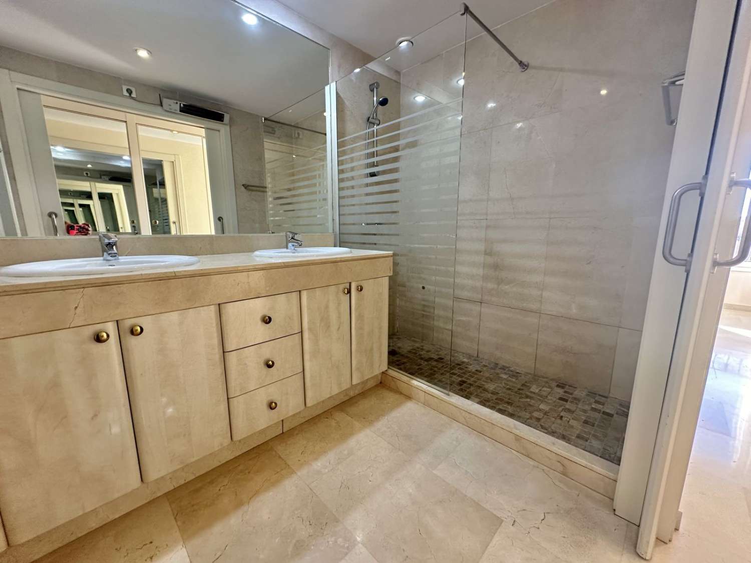 Penthouse in La duquesa, Manilva