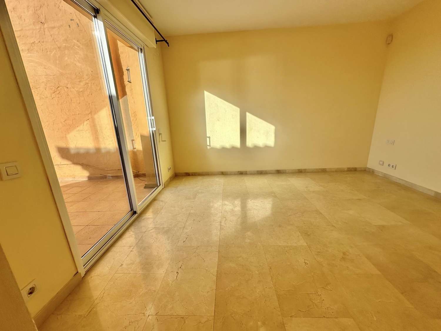Penthouse in La duquesa, Manilva