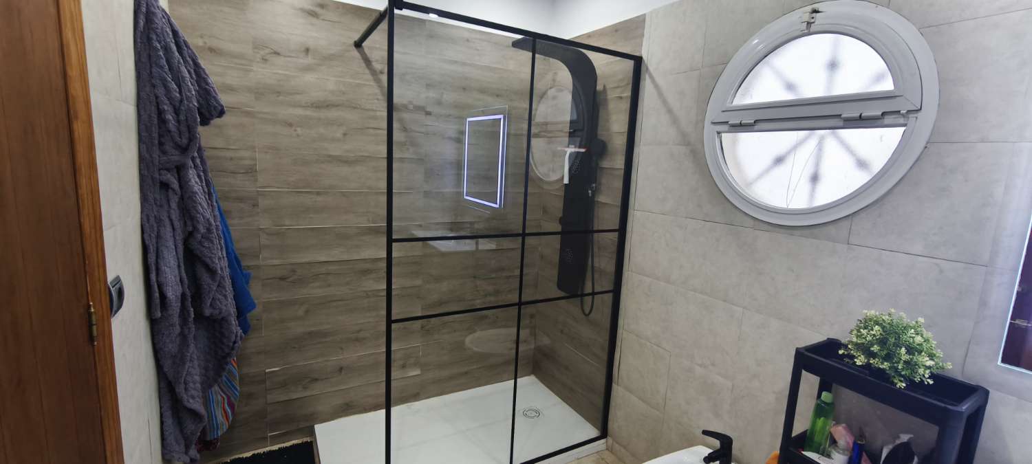 Chalet te koop in El Tomillar (Málaga)